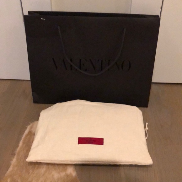 Valentino Rockstud NEW Leather Pouch Clutch black authentic - Picture 16 of 17